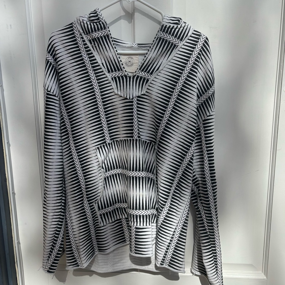 Urban Outfitters Black and White Bodhi Striped Hoodie - Picture 8 of 11